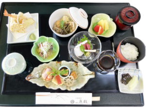 昼かい石